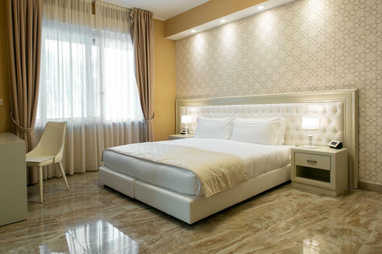Aurum Suites Pescara Zewnętrze zdjęcie
