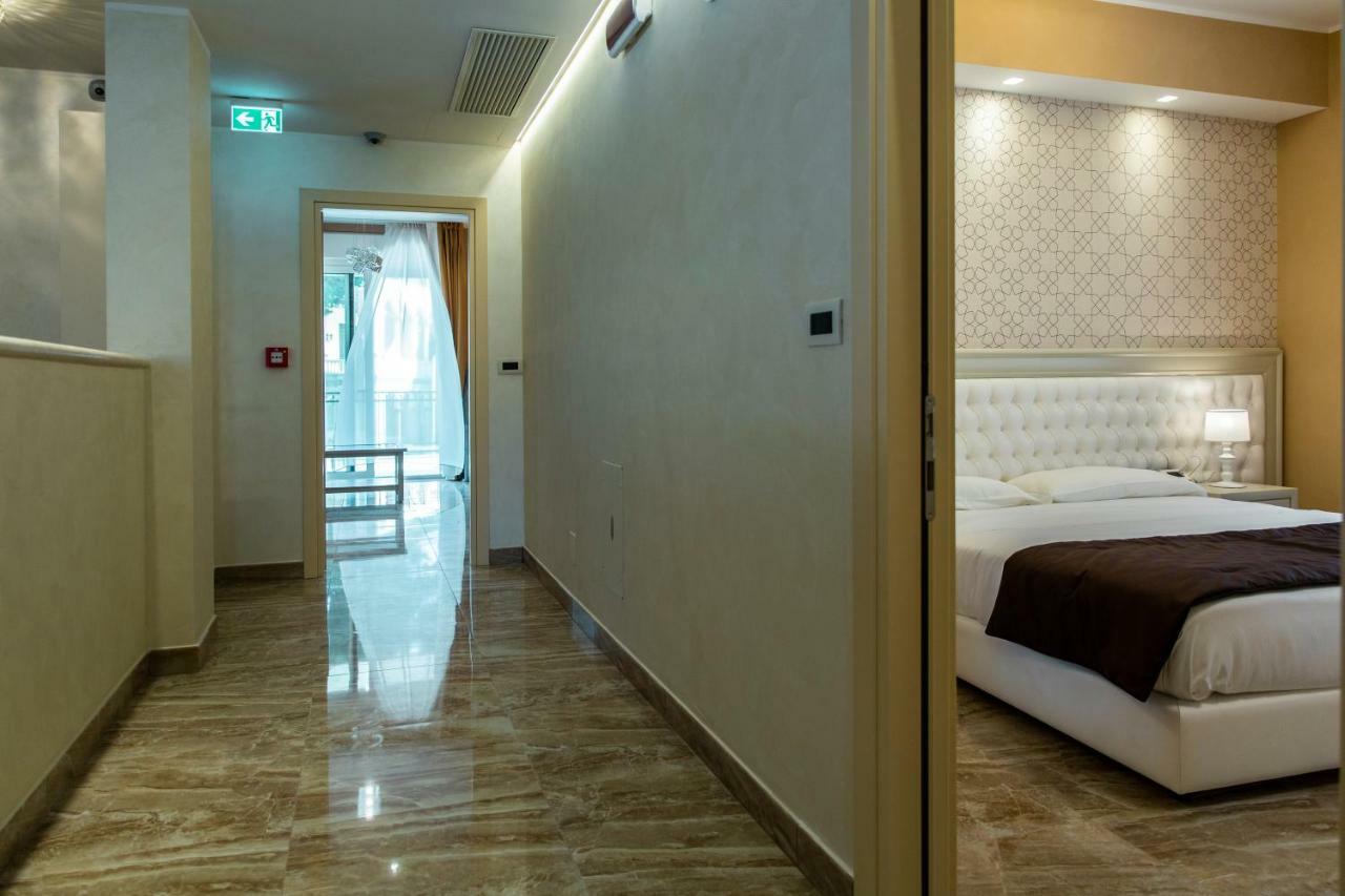 Aurum Suites Pescara Zewnętrze zdjęcie
