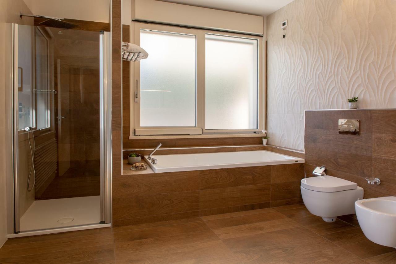 Aurum Suites Pescara Zewnętrze zdjęcie