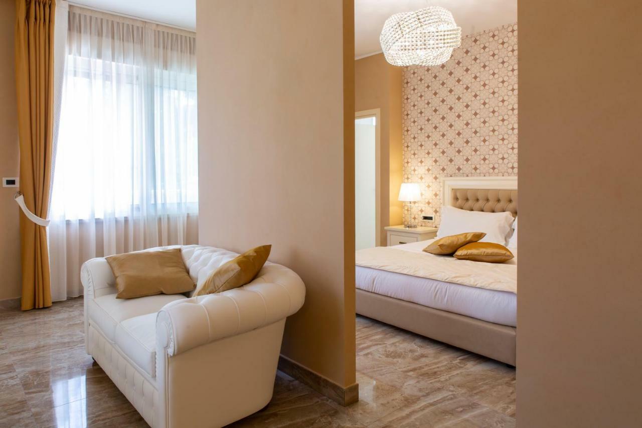 Aurum Suites Pescara Zewnętrze zdjęcie