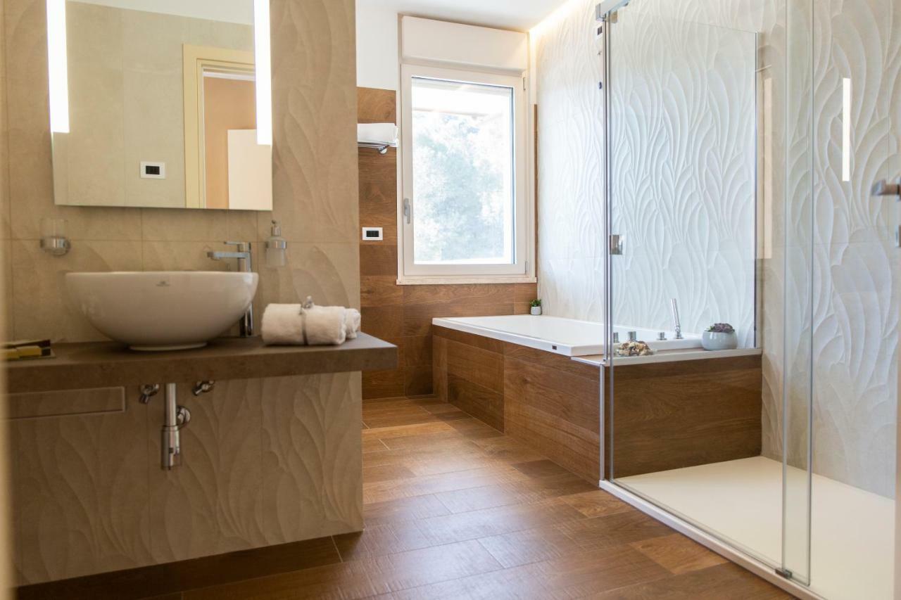 Aurum Suites Pescara Zewnętrze zdjęcie
