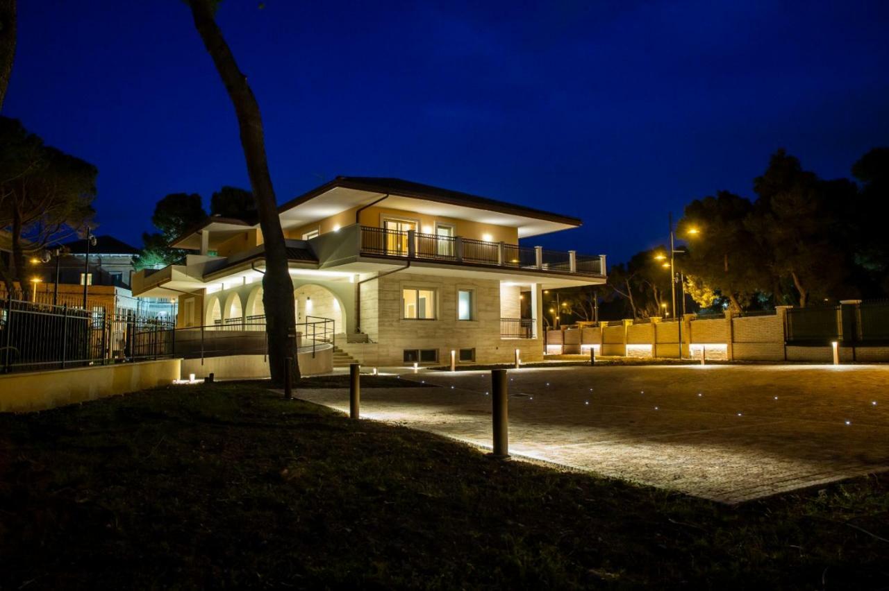 Aurum Suites Pescara Zewnętrze zdjęcie