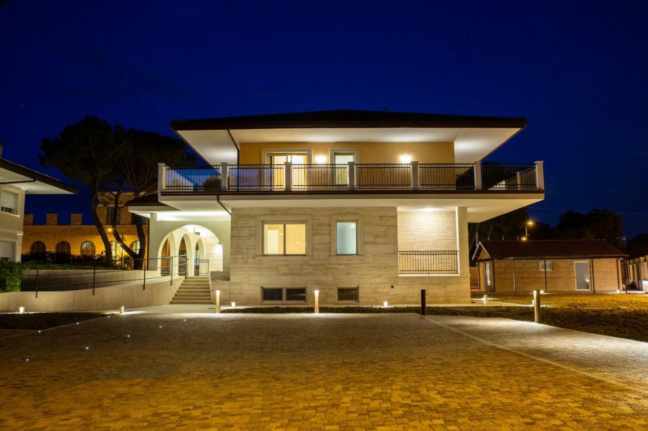 Aurum Suites Pescara Zewnętrze zdjęcie